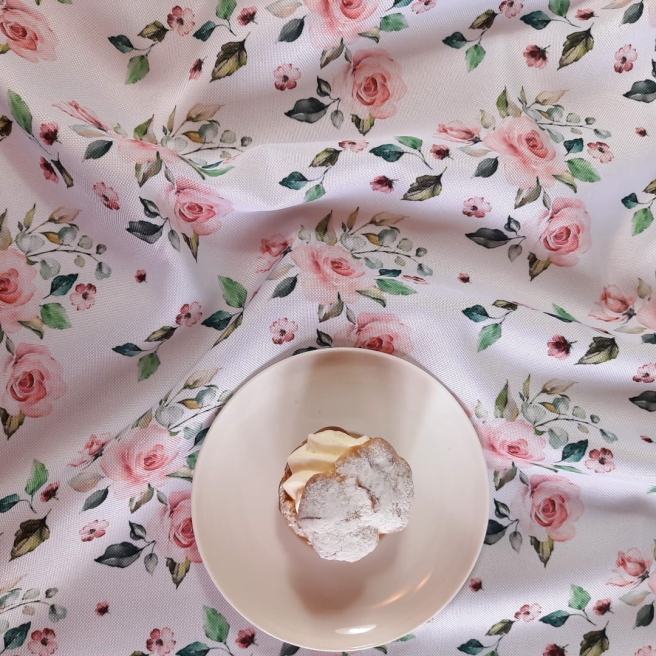 flower tablecloth Roses