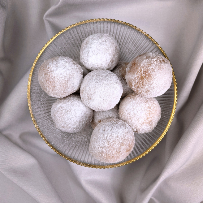 szary obrus Malaga - pączki na tłusty czwartek | PRACOWNIA HORECA